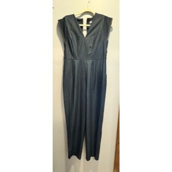 NWT Calvin Klein Wms Sleeveless Denim Jumpsuit Sz 4 V-Neck Back Zip $139 READ - Picture 1 of 7